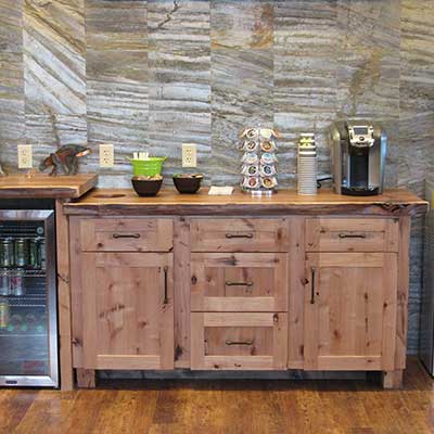 Coffee or Tea? - Enjoy some coffee, tea or a cold beverage while you are visiting.